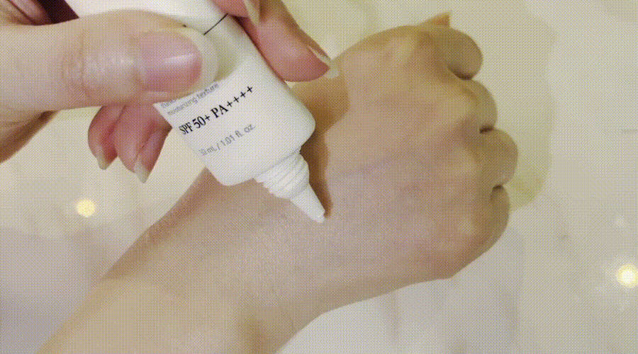 Or.day Moisture Sun Essence
